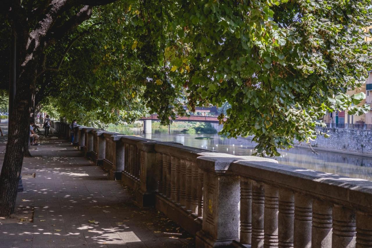 Bravissimo Pont De La Princesa, Comfortable 3-Bedroom Apartment ジローナ エクステリア 写真