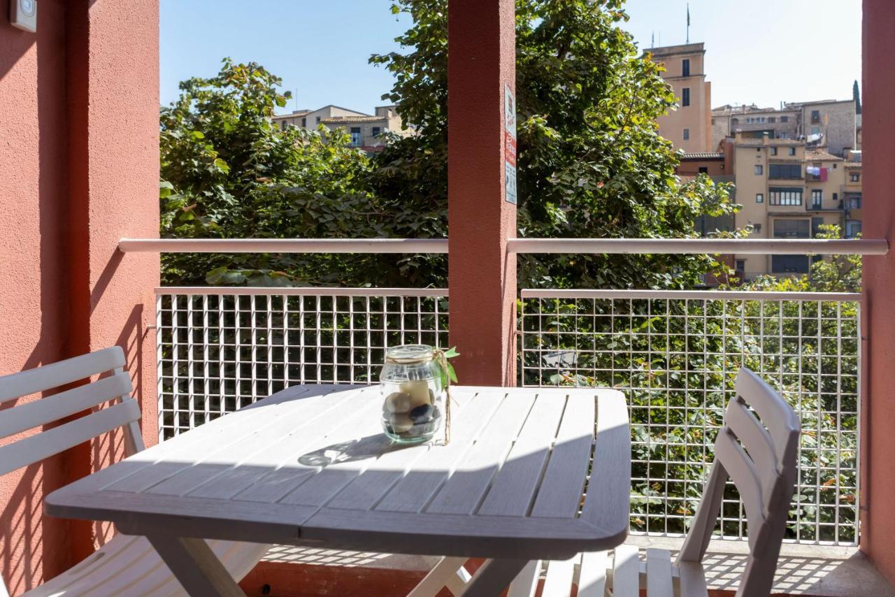 Bravissimo Pont De La Princesa, Comfortable 3-Bedroom Apartment ジローナ エクステリア 写真