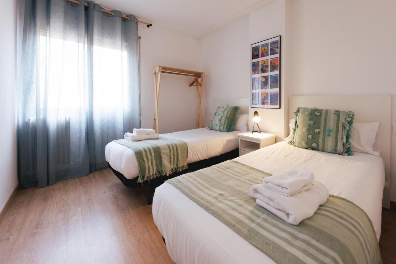 Bravissimo Pont De La Princesa, Comfortable 3-Bedroom Apartment ジローナ エクステリア 写真