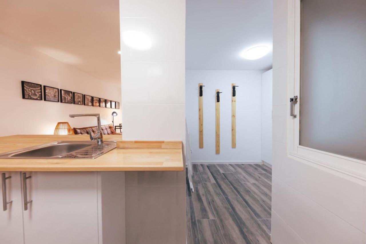 Bravissimo Pont De La Princesa, Comfortable 3-Bedroom Apartment ジローナ エクステリア 写真