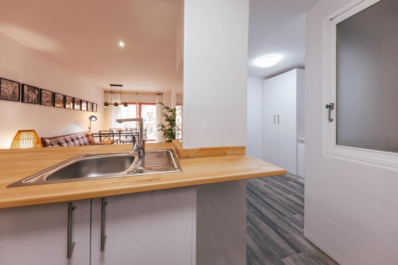 Bravissimo Pont De La Princesa, Comfortable 3-Bedroom Apartment ジローナ エクステリア 写真